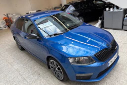 Sininen Skoda OCTAVIA 2014 kuva 15.