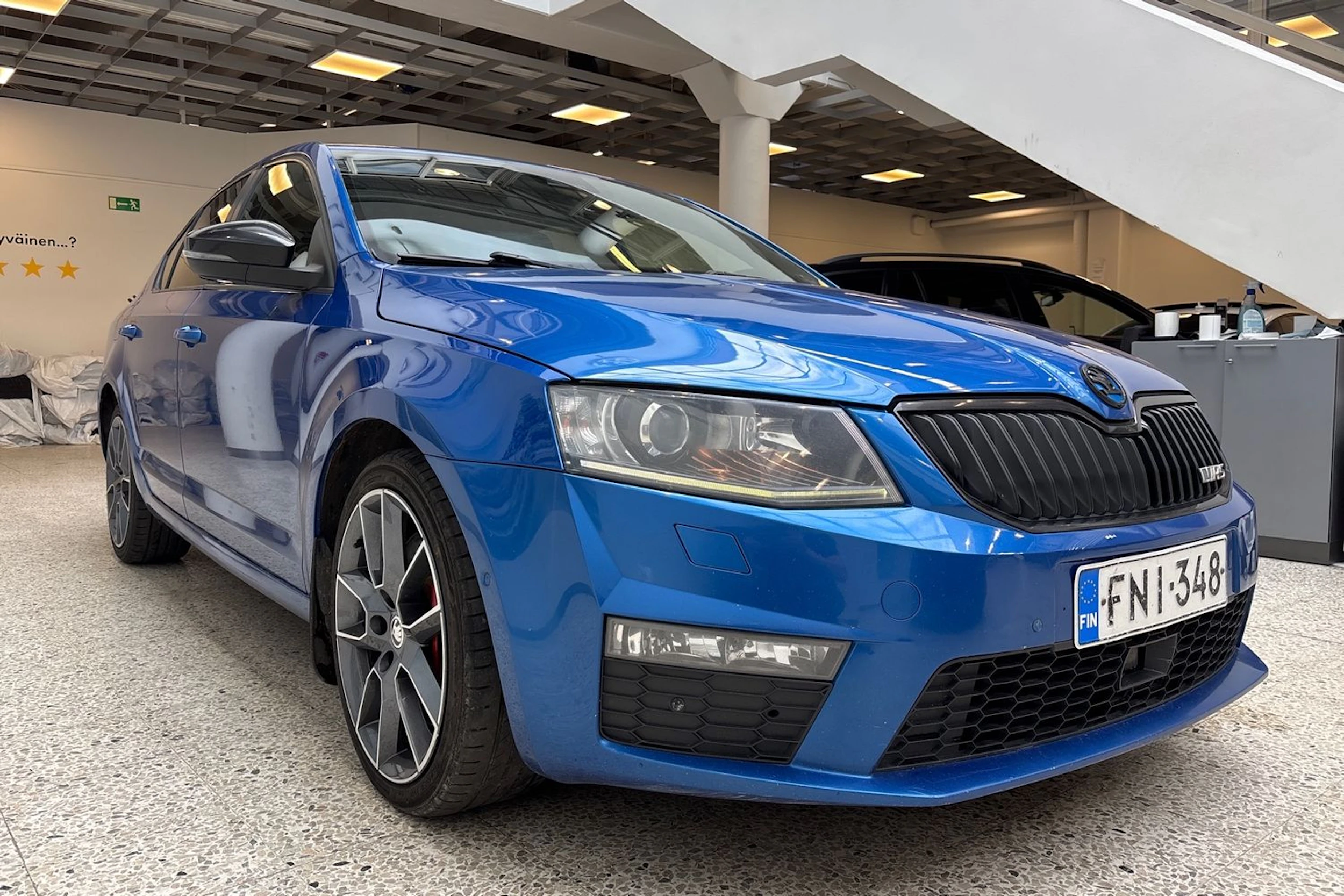 Sininen Skoda OCTAVIA 2014 kuva 16.