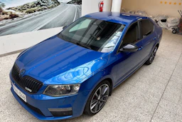 Sininen Skoda OCTAVIA 2014 kuva 17.