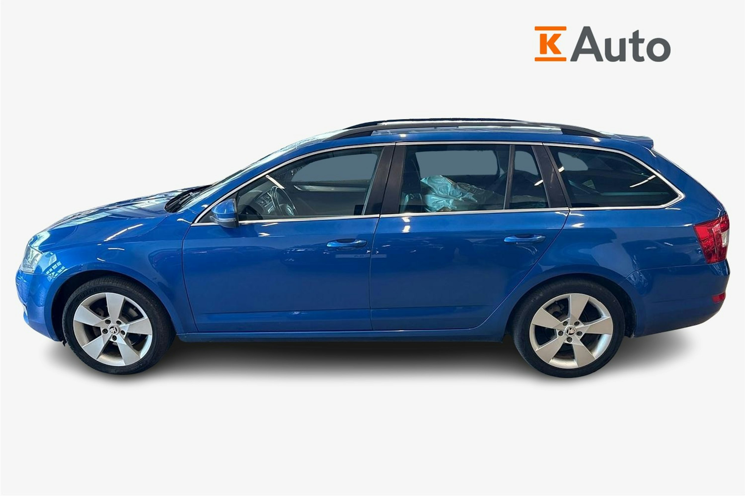 Sininen Skoda OCTAVIA 2014 kuva 6.