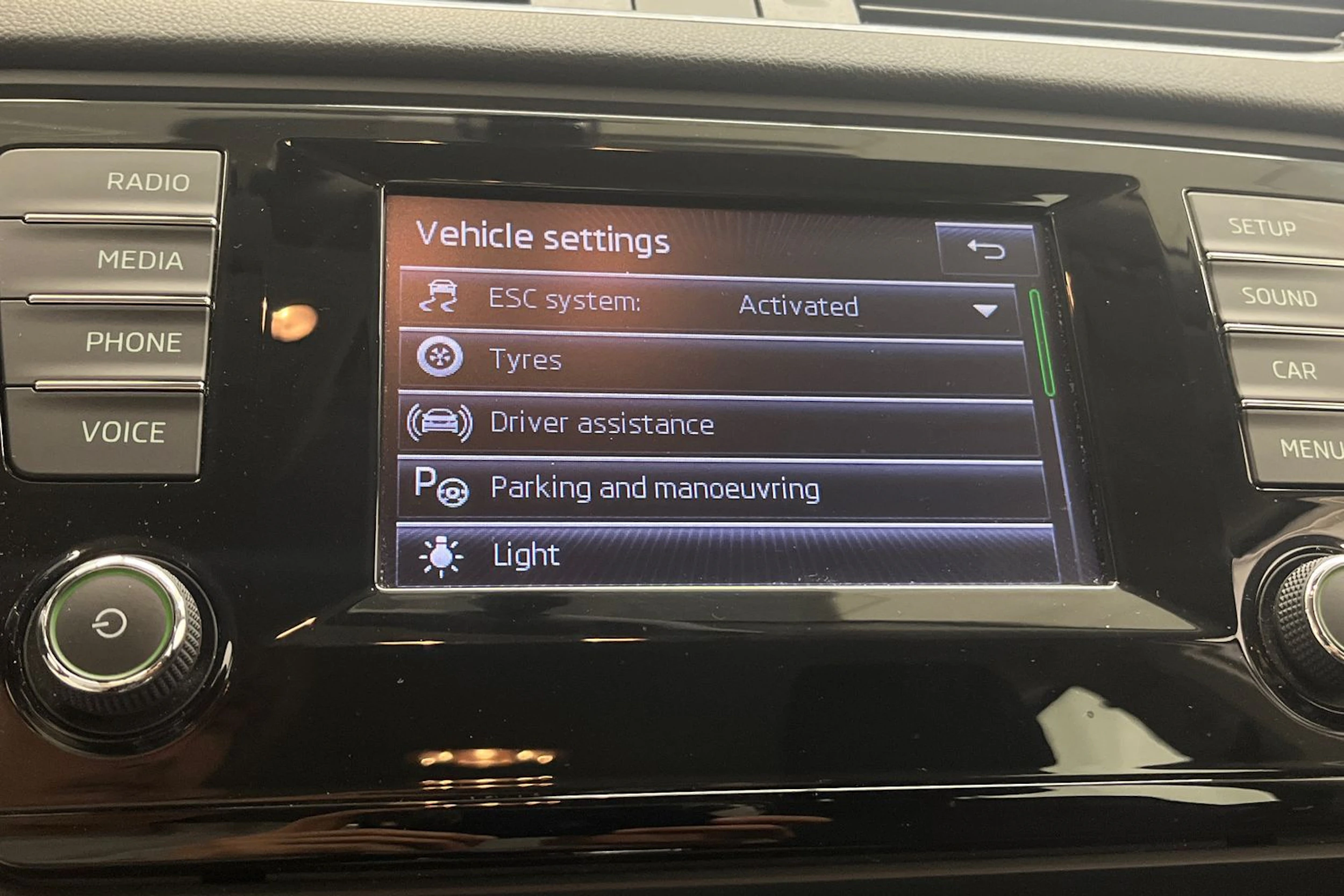 hopea Skoda Octavia 2014 kuva 18.