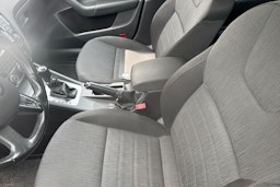 Sininen Skoda OCTAVIA 2014 kuva 3.