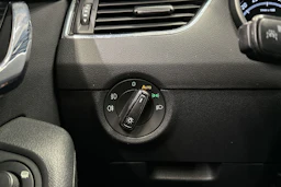 punainen Skoda Octavia 2014 kuva 25.