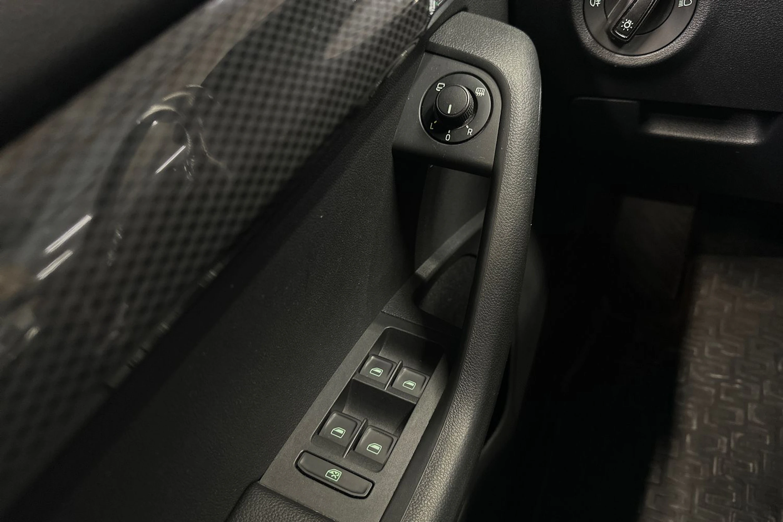 punainen Skoda Octavia 2014 kuva 26.