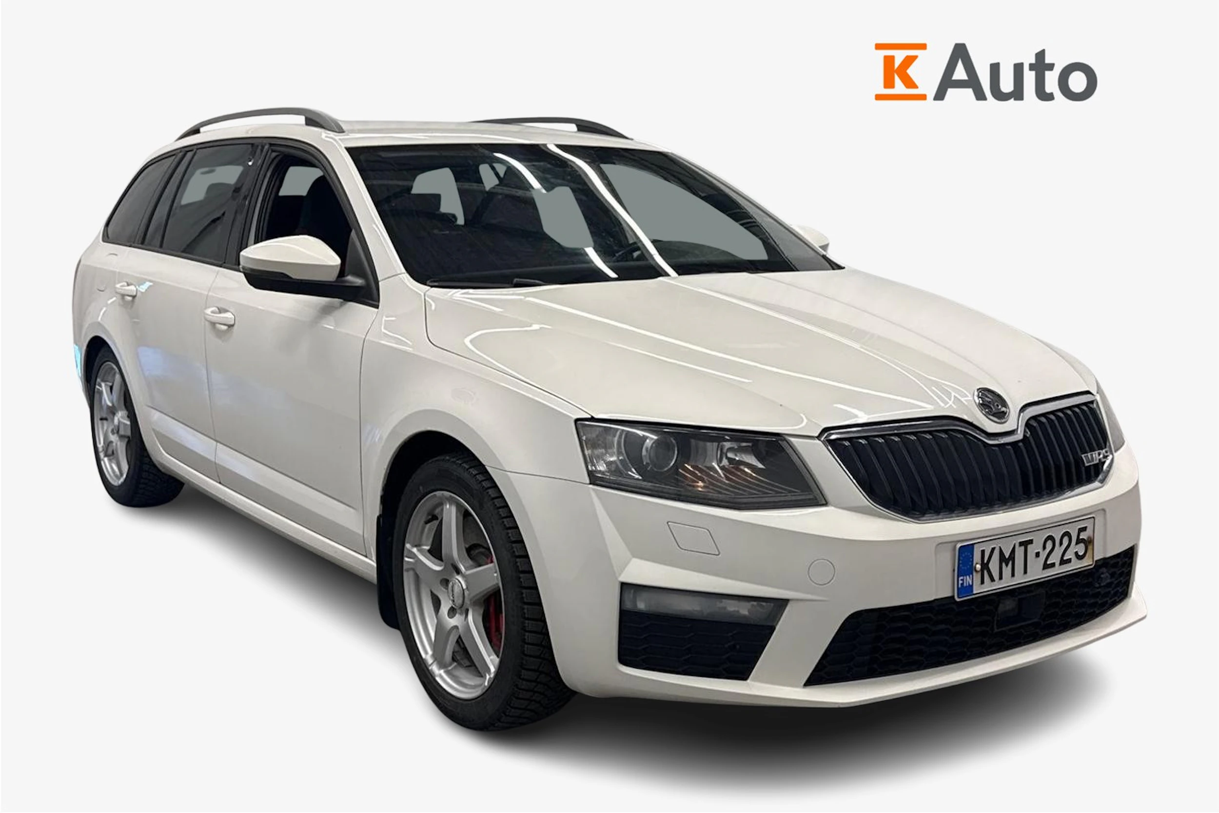 valkoinen Skoda Octavia 2014 kuva 1.