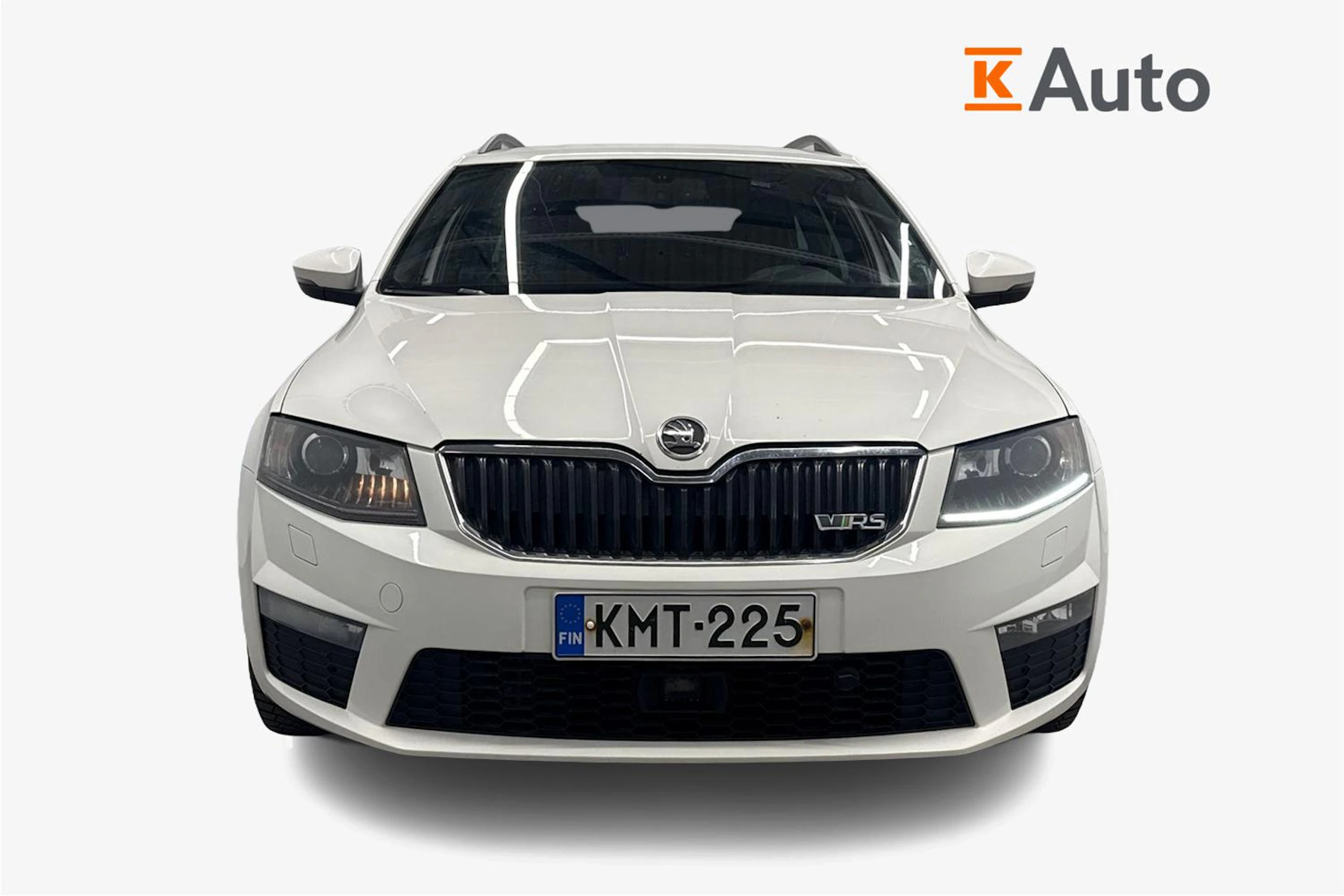 valkoinen Skoda Octavia 2014 kuva 4.
