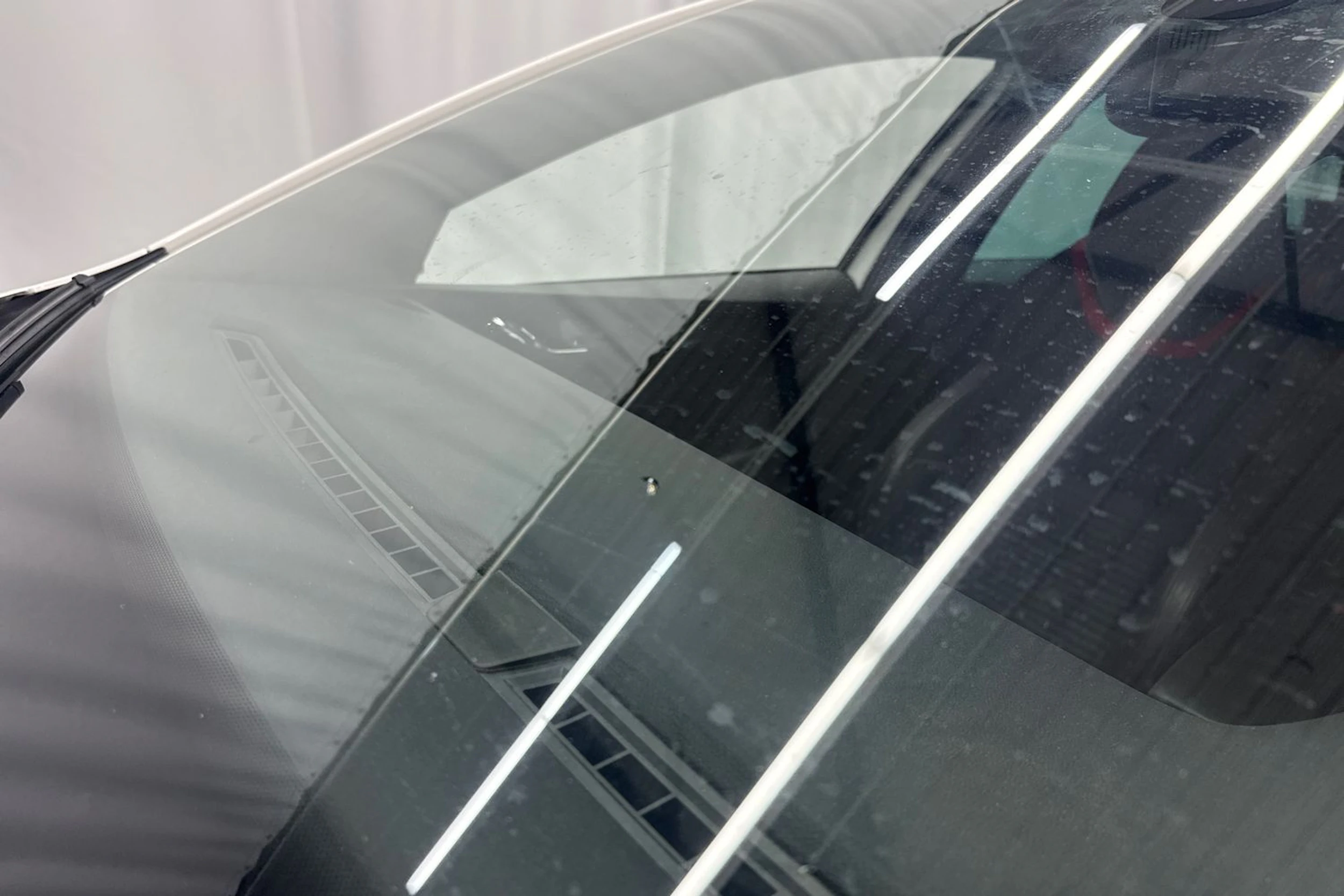 valkoinen Skoda Octavia 2014 kuva 12.