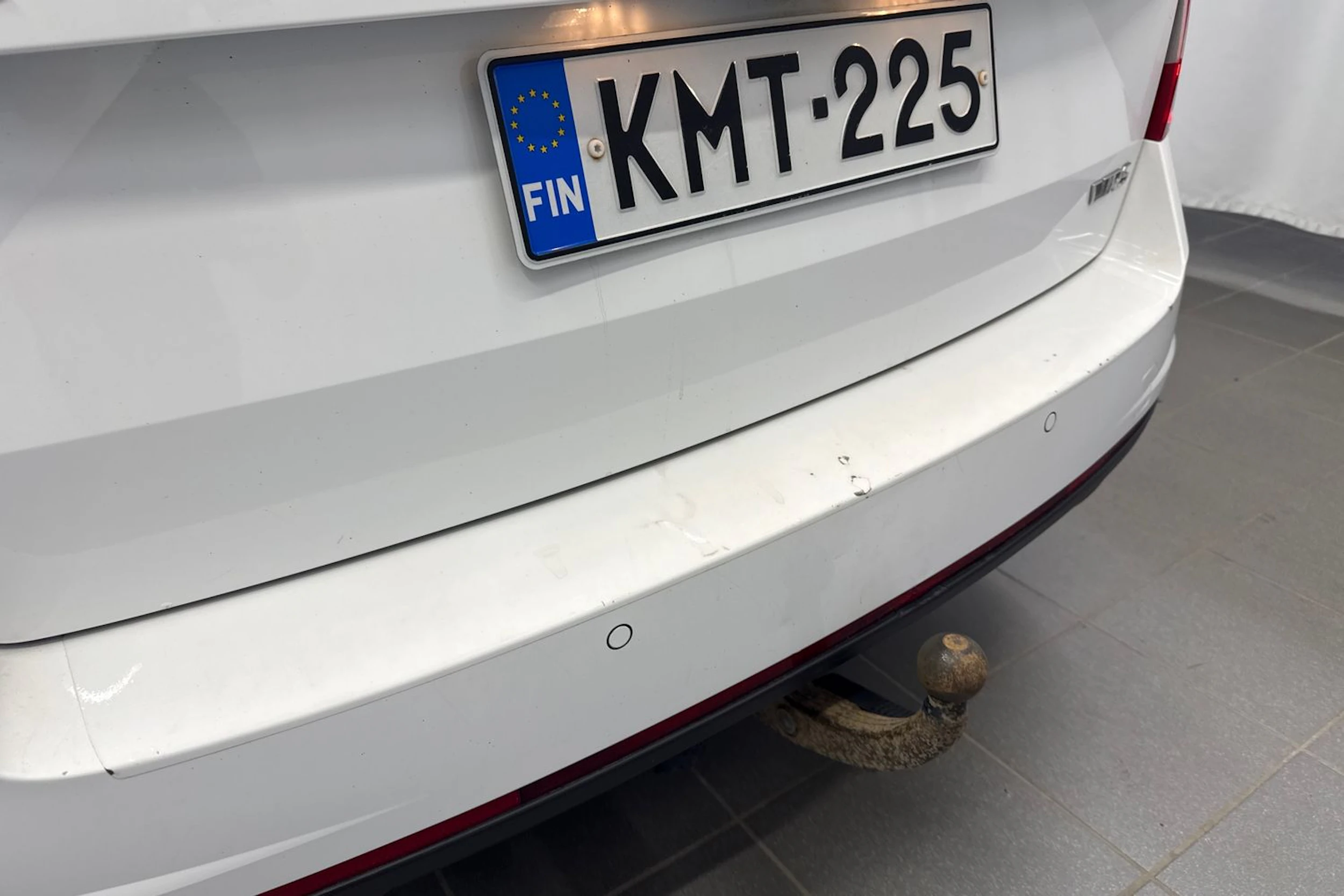 valkoinen Skoda Octavia 2014 kuva 15.