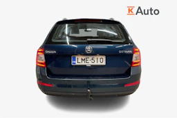sininen Skoda Octavia 2013 kuva 3.