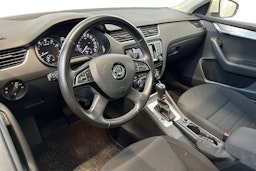 Valkoinen Skoda OCTAVIA 2014 kuva 3.