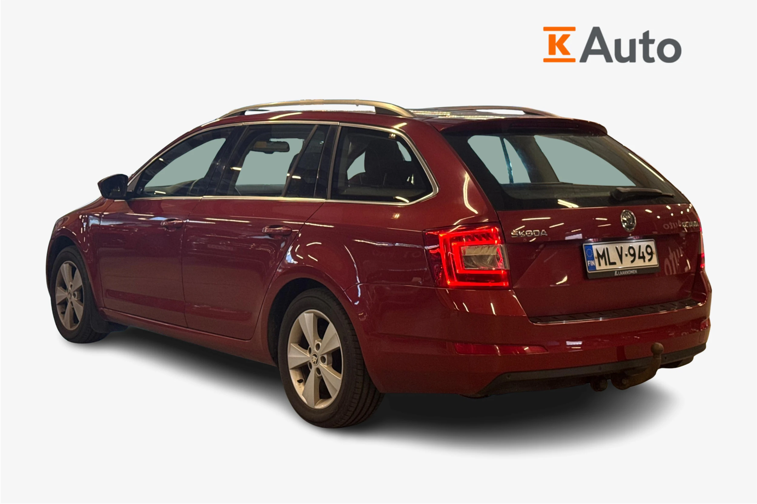 punainen Skoda Octavia 2014 kuva 2.