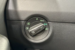 punainen Skoda Octavia 2014 kuva 21.