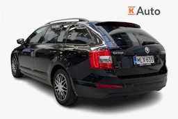musta Skoda Octavia 2014 kuva 2.