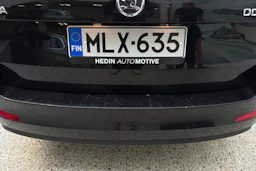 musta Skoda Octavia 2014 kuva 25.