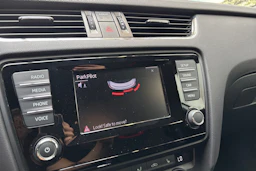 valkoinen Skoda Octavia 2014 kuva 23.