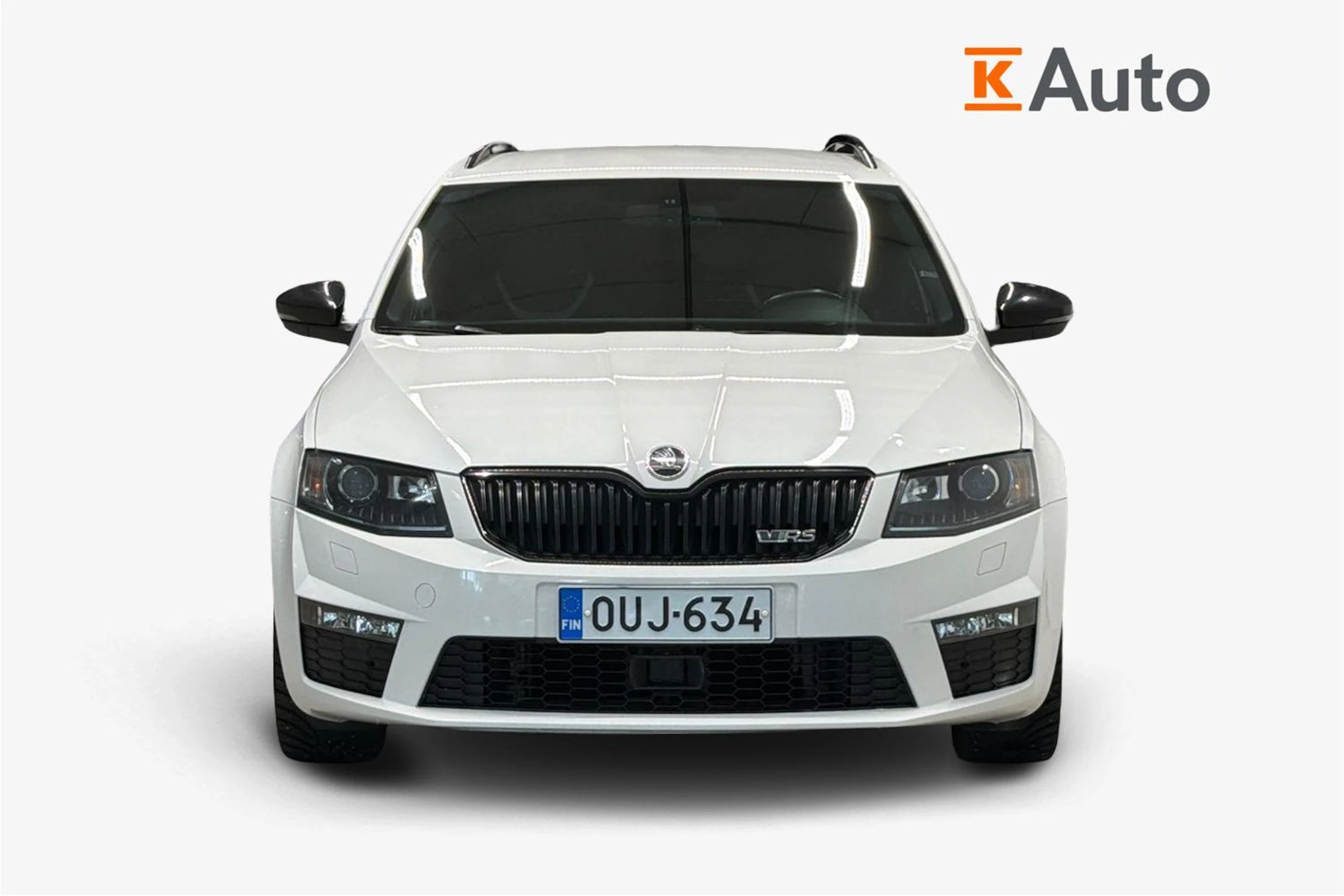 valkoinen Skoda Octavia 2014 kuva 5.