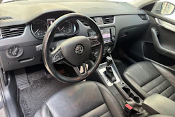 ruskea (beige) Skoda Octavia 2014 kuva 6.