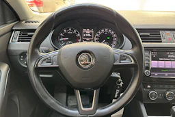 ruskea (beige) Skoda Octavia 2014 kuva 15.