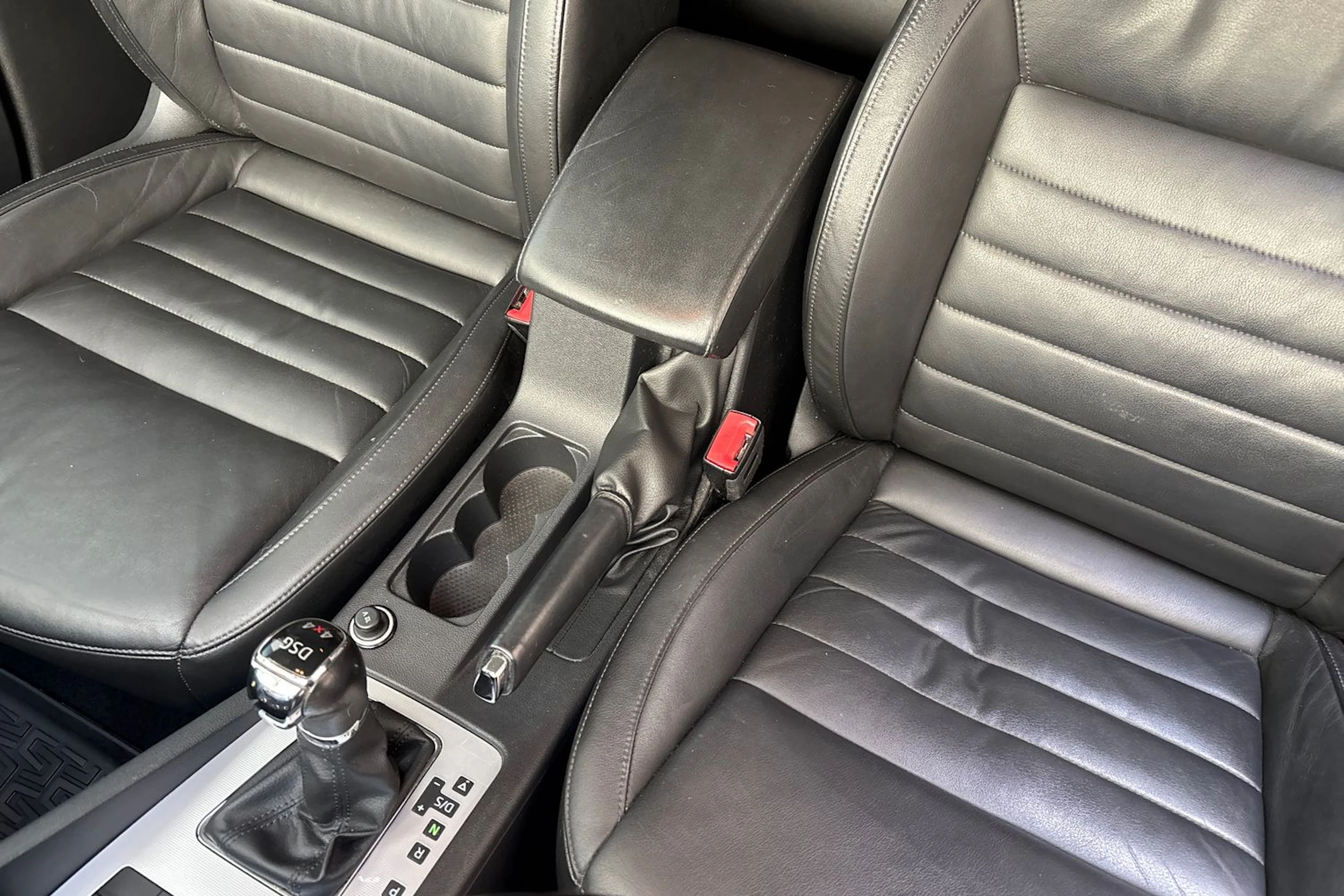 ruskea (beige) Skoda Octavia 2014 kuva 22.