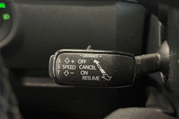 keltainen Skoda Octavia 2014 kuva 21.