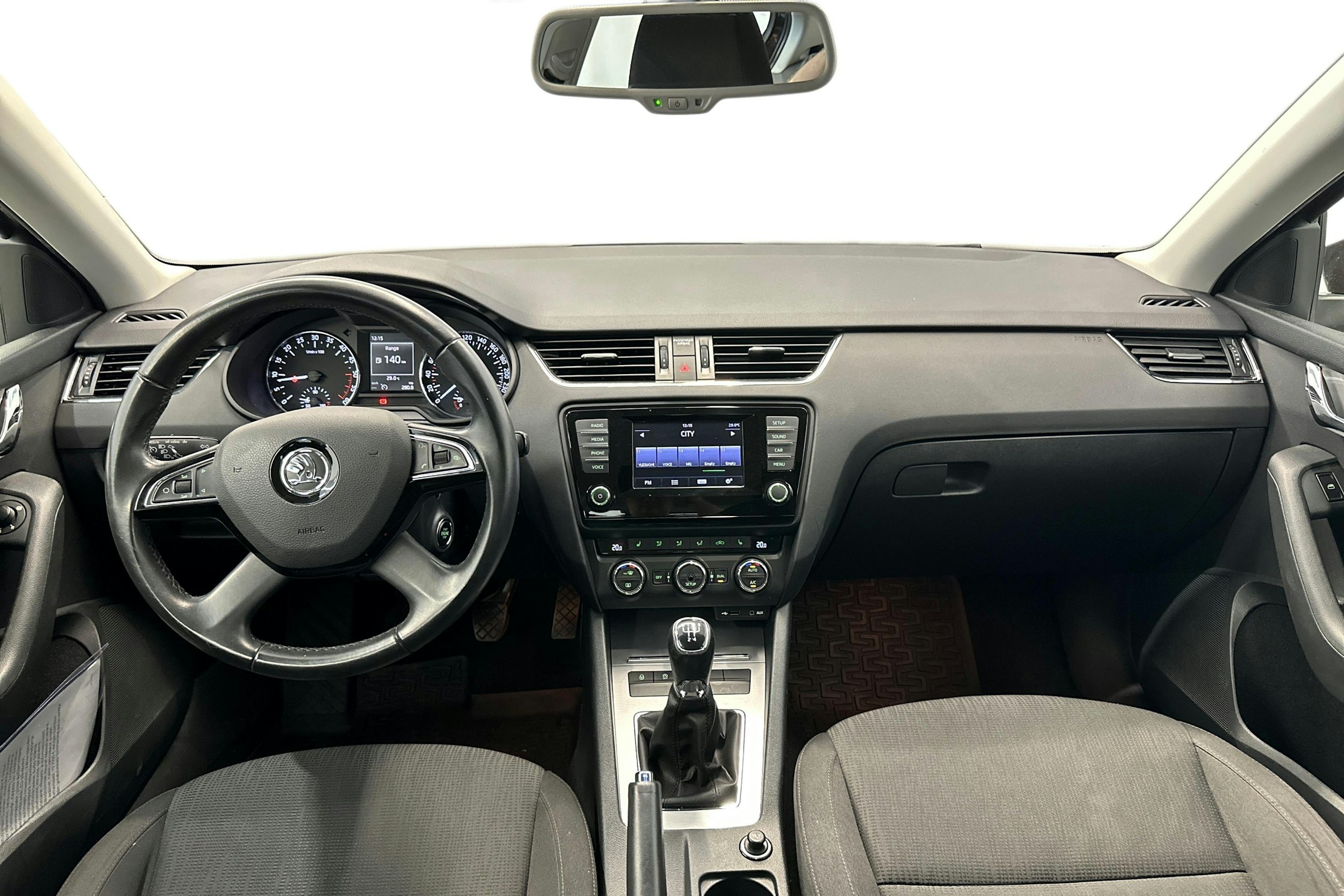 met. ruskea (beige) Skoda Octavia 2014 kuva 9.