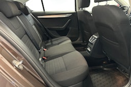 met. ruskea (beige) Skoda Octavia 2014 kuva 15.