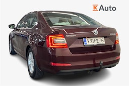 punainen Skoda Octavia 2014 kuva 2.
