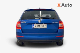 sininen Skoda Octavia 2014 kuva 4.
