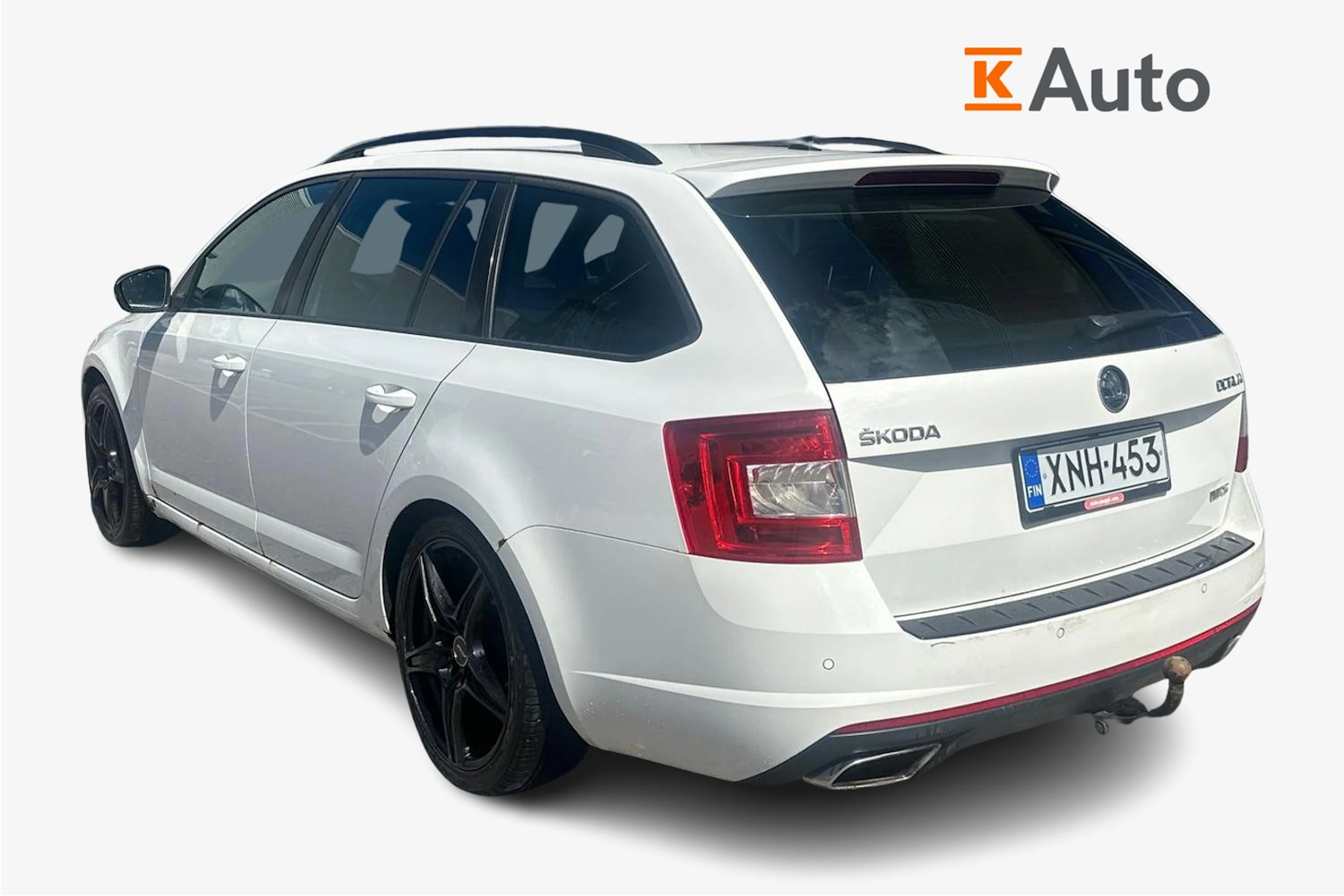Valkoinen Skoda OCTAVIA 2014 kuva 2.