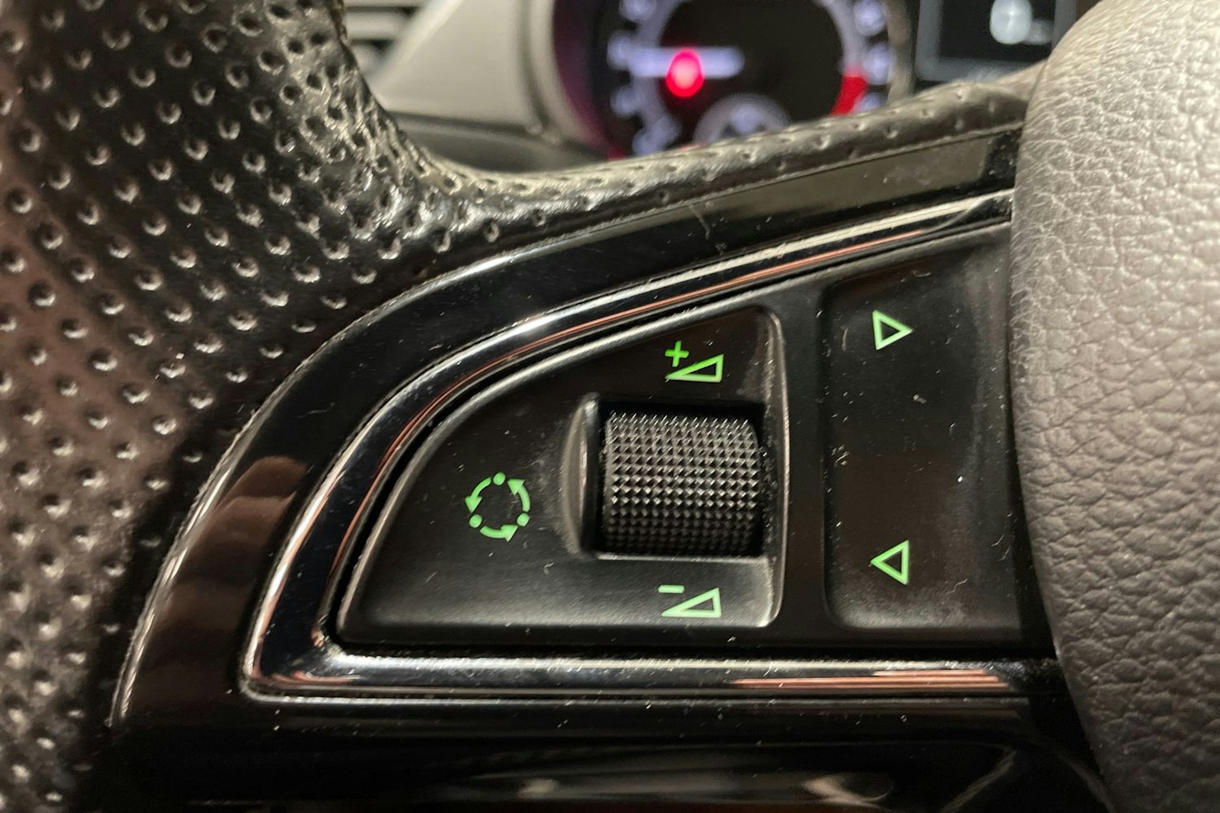 musta Skoda Octavia 2014 kuva 17.