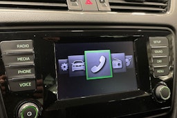 musta Skoda Octavia 2014 kuva 22.