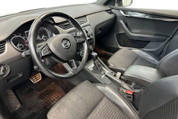 valkoinen Skoda Octavia 2014 kuva 8.