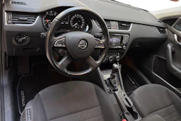 ruskea (beige) Skoda Octavia 2014 kuva 6.