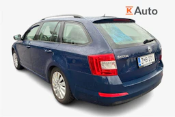 sininen Skoda Octavia 2014 kuva 2.