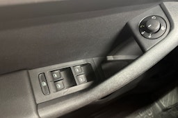 sininen Skoda Octavia 2015 kuva 15.