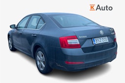harmaa Skoda Octavia 2015 kuva 2.