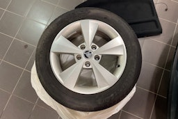 harmaa Skoda Octavia 2015 kuva 10.