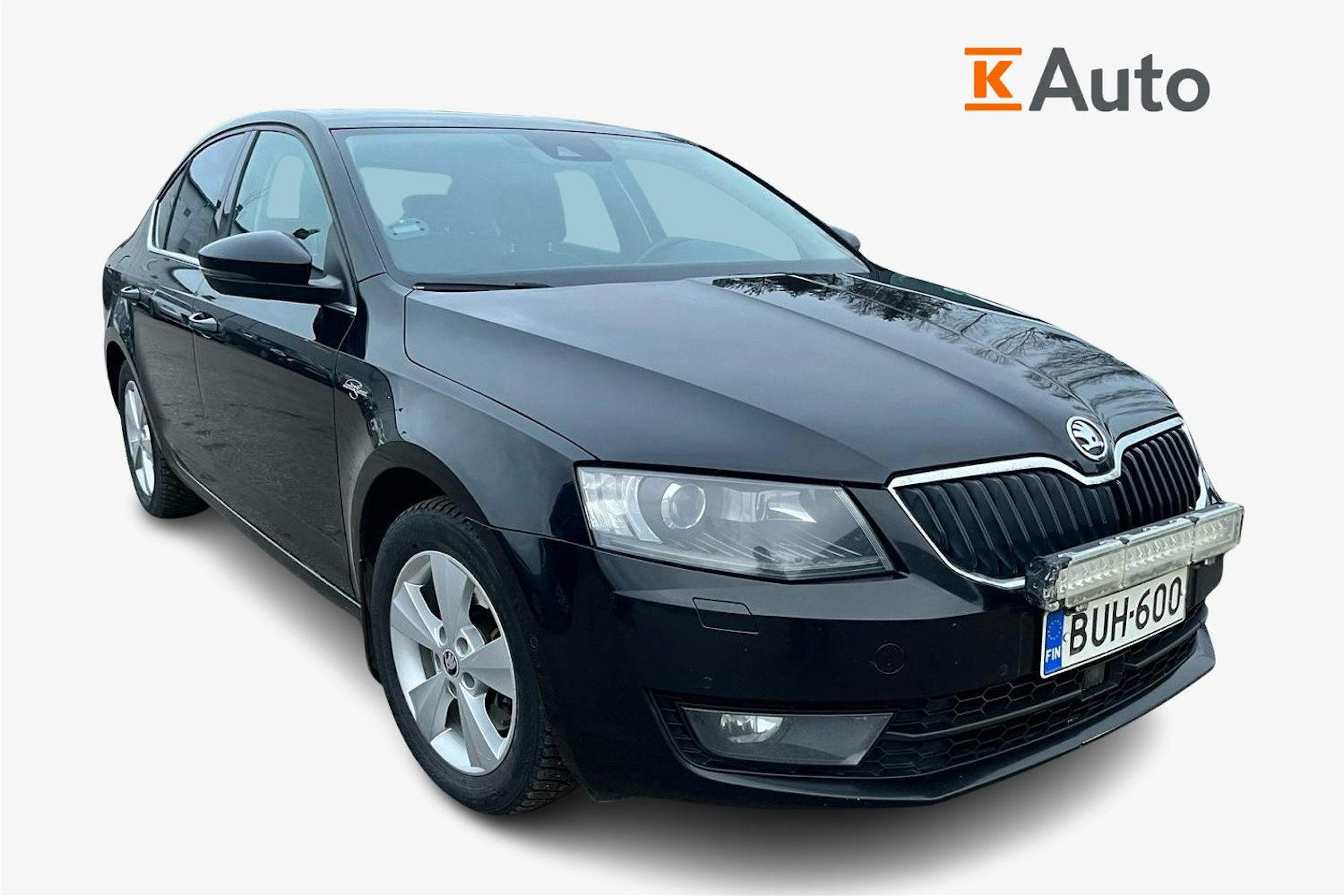 Musta Skoda OCTAVIA 2015 kuva 1.