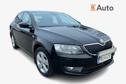 Musta Skoda OCTAVIA 2015 kuva 1.