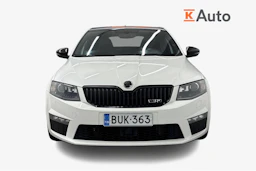valkoinen Skoda Octavia 2015 kuva 4.