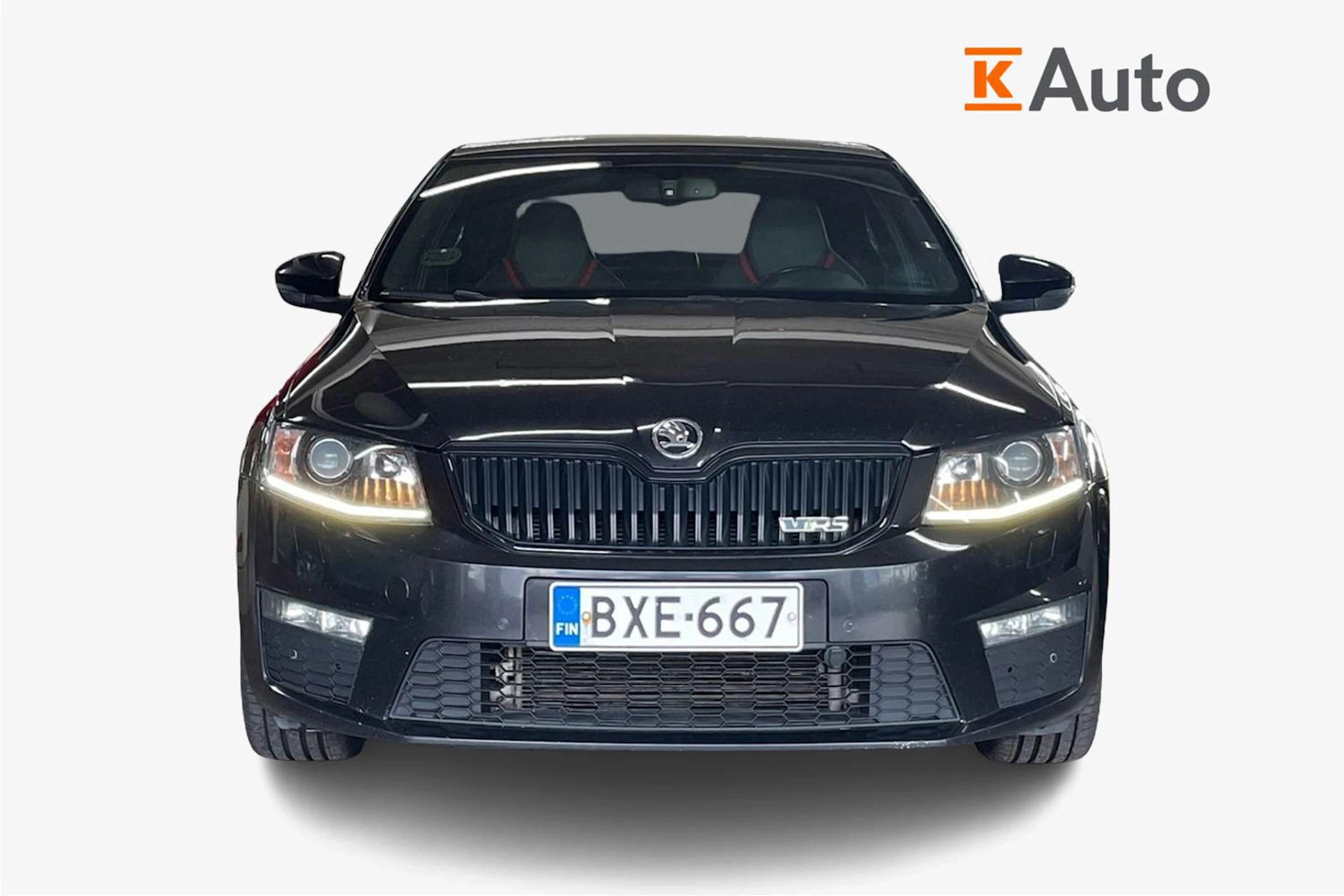 Musta Skoda OCTAVIA 2015 kuva 4.