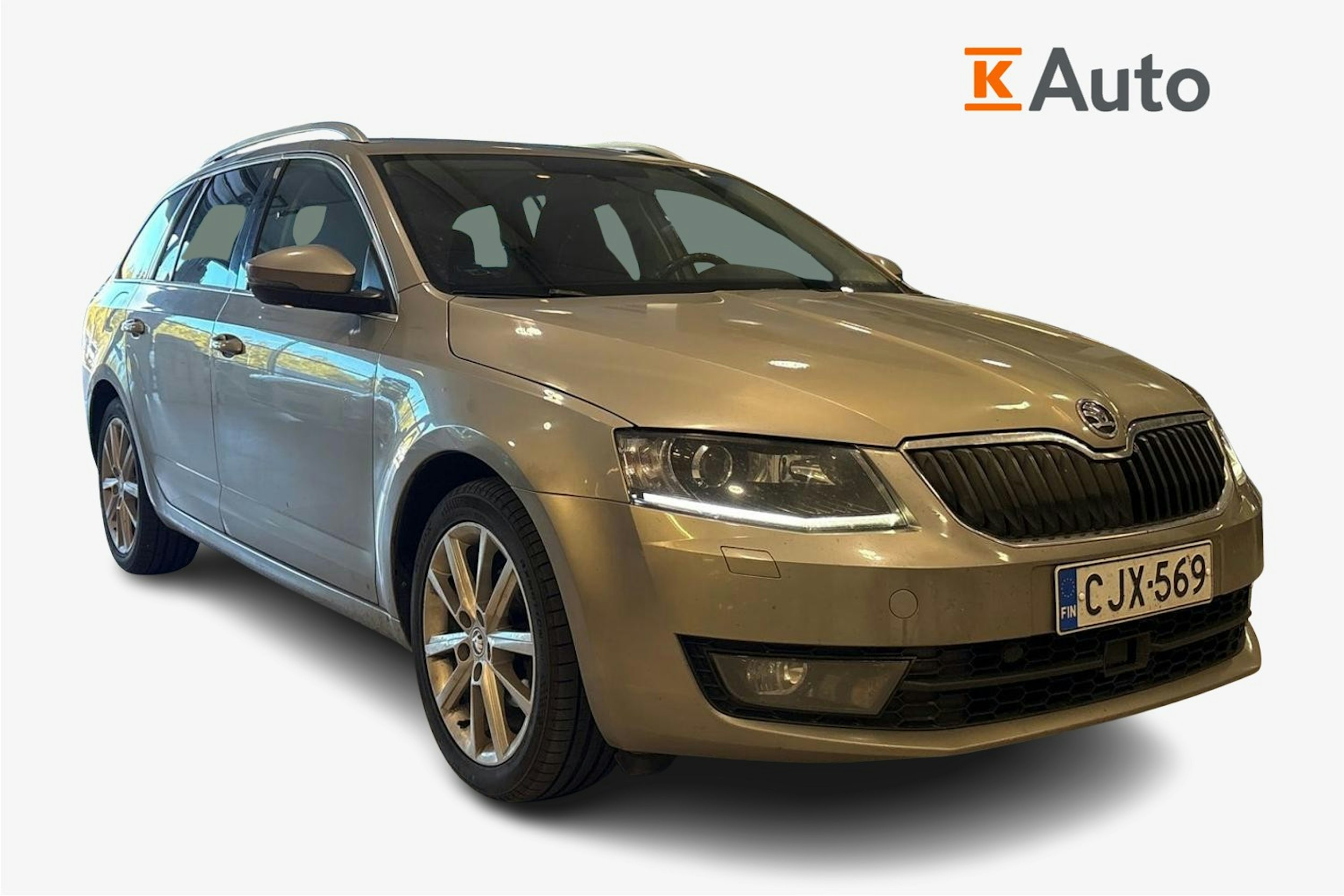 ruskea (beige) Skoda Octavia 2015 kuva 1.