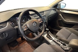 ruskea (beige) Skoda Octavia 2015 kuva 3.