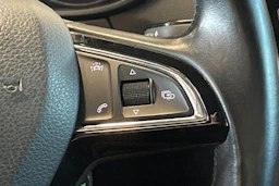 valkoinen Skoda Octavia 2015 kuva 13.