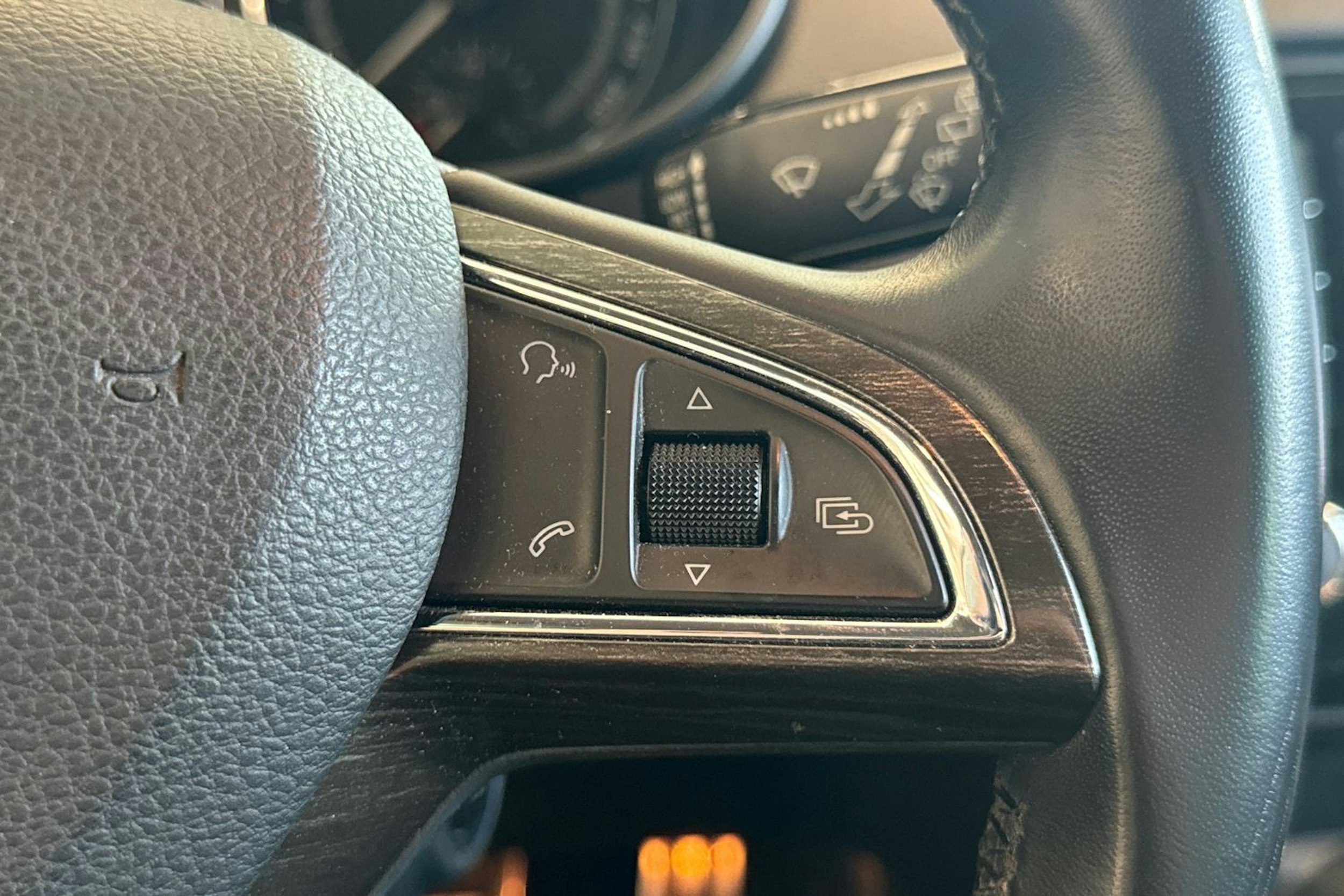 Ruskea (beige) Skoda OCTAVIA 2015 kuva 16.