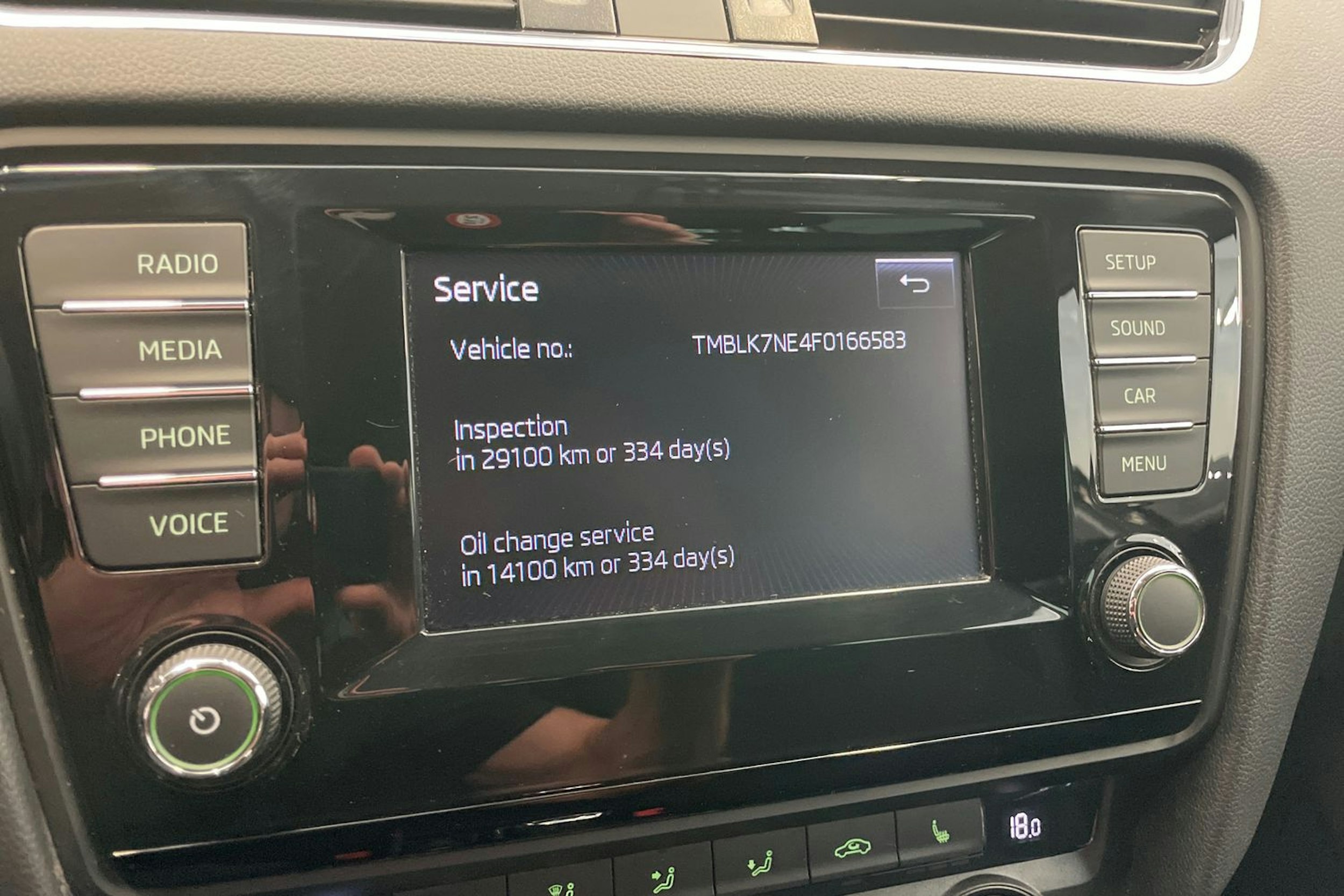 Musta Skoda OCTAVIA 2015 kuva 20.