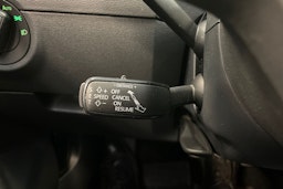 Musta Skoda OCTAVIA 2015 kuva 23.