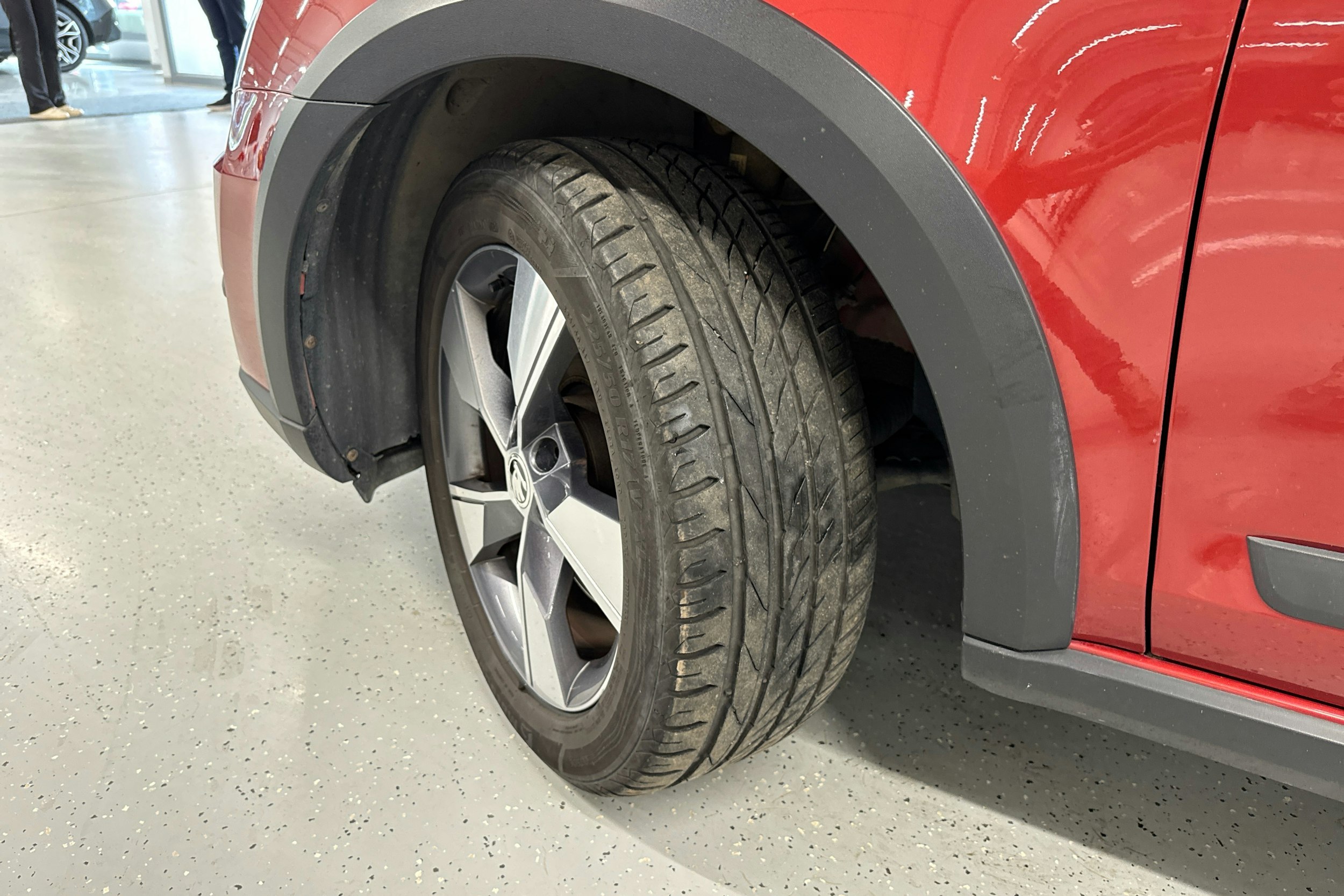 punainen Skoda Octavia 2015 kuva 10.