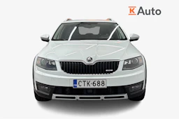 valkoinen Skoda Octavia 2015 kuva 4.