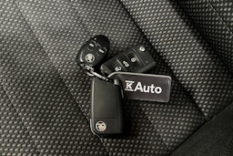 sininen Skoda Octavia 2015 kuva 34.